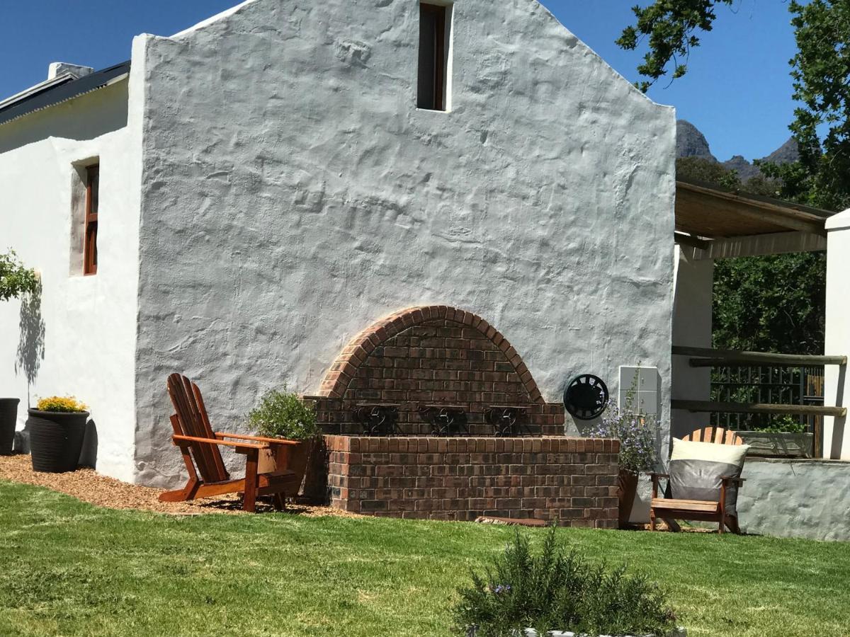 Raithby Winelands Historical Cottage Exteriör bild